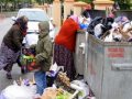 dört kişiden biri temel ihtiyaçlarını karşılayamıyor 