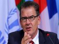 Alman Bakan’dan neoliberalizm eleştirisi  