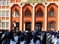 bu kadar uğraşmaya rağmen imam hatip tutmuyor