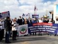 tüm emekli-sen emekli maaşı ile geçinemiyoruz insanca yaşamak istiyoruz  