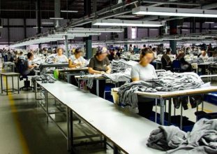 işçiler evde kalamıyor koronavirüse yakalanan işçi sayısı her gün artıyor