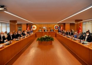 Türk-İş meclise geldiği gün greve gideriz