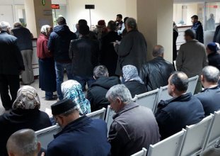 milyonlarca emekli açlık sınırında yaşıyor  