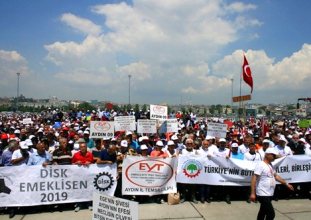 DİSK Emekli-Sen kapatılamaz