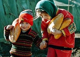 açlık sınırı 2 bin 716 yoksulluk sınırı 9 bin 395 lira 