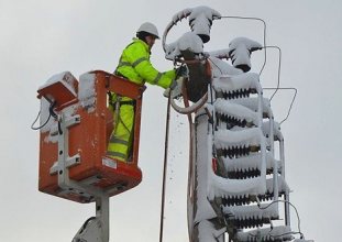her elektrik faturasının 4'te 1'i şirketlere