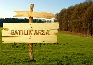 iktidar satarak hazinenin dolacağını sanıyor 