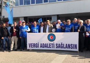 türk-iş işçilerin gelir vergisi oranı düşürülsün 