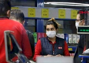 BİM’den satış ve depo çalışanı için en az 4 yıllık üniversite mezunu kriteri 