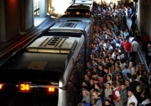 istanbul’da yaşam maliyeti bir yılda yüzde elliden fazla arttı 