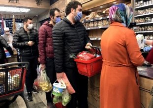 vatandaş para zenginlere akıyor 