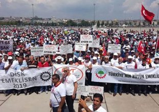 Birlik Dayanışmacı Emekliler'den yeni yıl çağrısı
