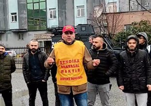 İstanbul’da çorap fabrikalarında direniş yayılıyor