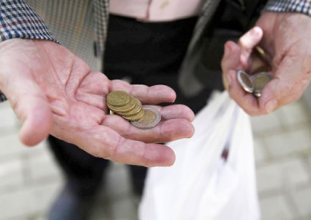 Yoksulluk açlık krizine dönüşüyor