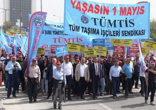 Ücretlere zam yoksa sokak var