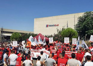 Termokar işçisi direniyor