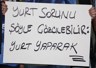 Barınma sorunu okul bıraktırıyor!