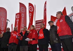 DİSK'ten asgari ücret protestosu