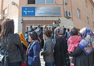 TÜİK: İşsizlik şubatta yükseldi