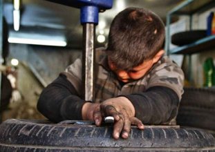 Yoksulluk derinleştikçe 'Çocuk işçiler' artıyor
