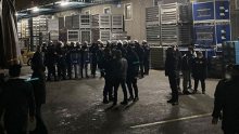 Farplas işçilerine polis baskını