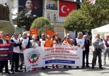 Emekliler hakları için çağırıyor!